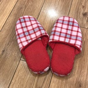 VS slippers